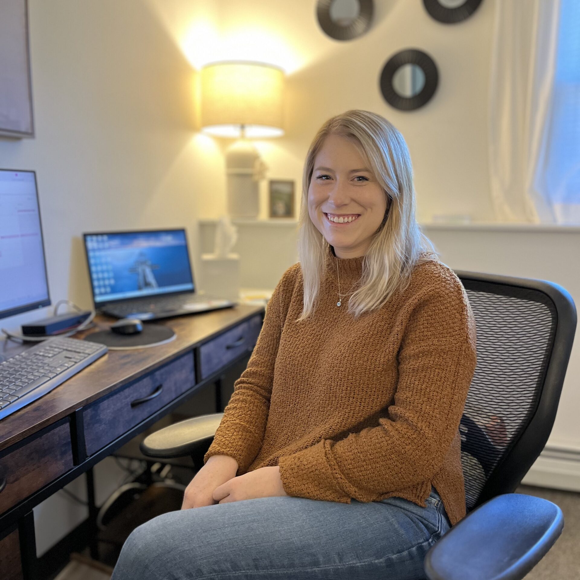 Kirsten at Desk for YM!